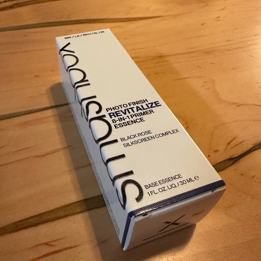 Smashbox Photo Finish Revitalize 8-in-1 Primer Essence